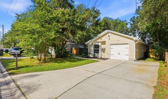 410 MAIN St, Atlantic Beach, FL 32233
