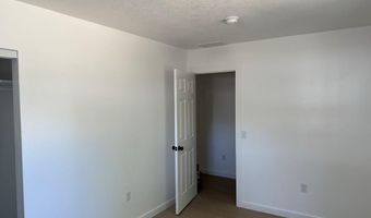 239 Van Buren St, American Falls, ID 83211