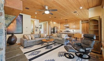 186 E RESERVE Dr, Alpine, WY 83128