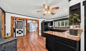 401 Petersham Rd, Athol, MA 01331