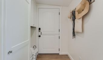 430 Hillcrest Dr, Aptos, CA 95003