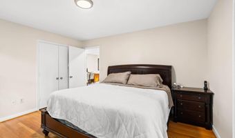 5801 DEVONSHIRE Dr, Bethesda, MD 20816