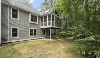 32 Brewster Ln 32, Acton, MA 01720