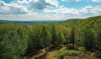 990 W Daniels Rd, Albany, VT 05820