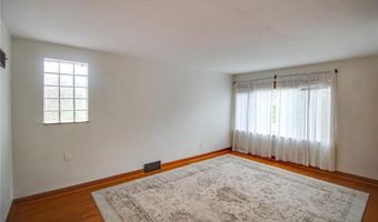 1209 Logan A, Alton, IL 62002