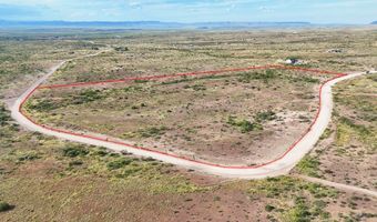 28 High Lonesome, Alpine, TX 79830