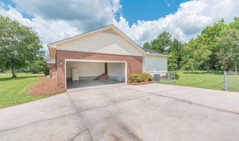 33 Laurel St, Barnwell, SC 29812