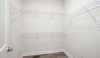 3000 N Spurway Dr, Ann Arbor, MI 48105