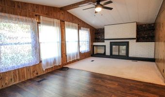 443 Piccadilly Cir, Bismarck, ND 58504