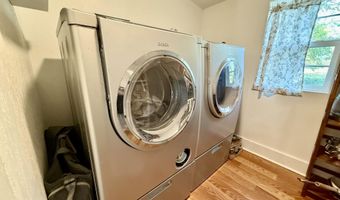 305 E Webster Ave, Ava, MO 65608