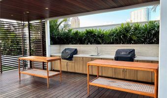 987 Queen St 1917, Honolulu, HI 96814