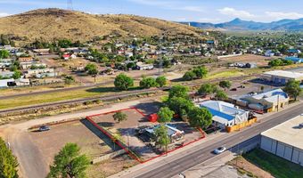 412 E Holland Ave, Alpine, TX 79830