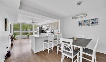 135 Turtle Bay Dr 135, Branford, CT 06405