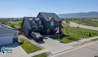 1717 Heathrow Ave, Casper, WY 82609