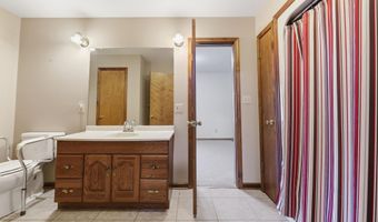 1441 E ST RT 80, Arlington, KY 42041