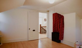 42 Thirteenth St, Bangor, ME 04401