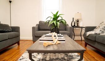 1037 16TH St S, Arlington, VA 22202