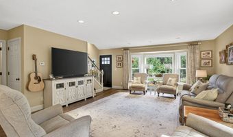 14150 S CANYON RIDGE Dr, Oregon City, OR 97045