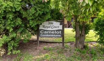 206 ROYAL Ct 12, Appleton, WI 54915