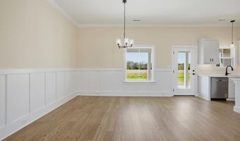 3813 Valley Forge Rd, Aynor, SC 29511