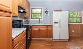 5090 Ridgeview Dr, Arnold, MO 63010