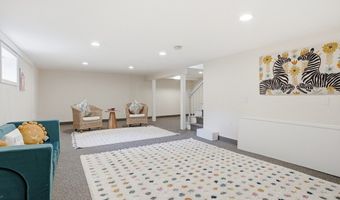 99 Nourse Rd, Bolton, MA 01740