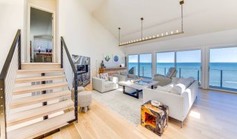 393 Cranberry Hole Rd, Amagansett, NY 11930