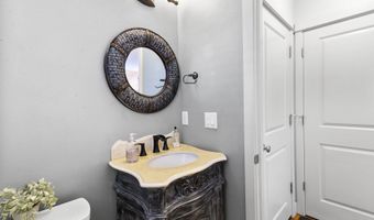 9975 SW LEDGESTONE Ct, Beaverton, OR 97007