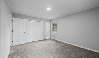 117 Bates St, Athens, AL 35611