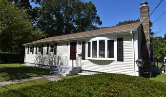 3 Grant St, Attleboro, MA 02703