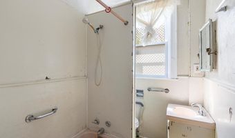 2611 ELSINORE Ave, Baltimore, MD 21216