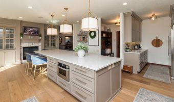 1407 NE 47th St, Ankeny, IA 50021