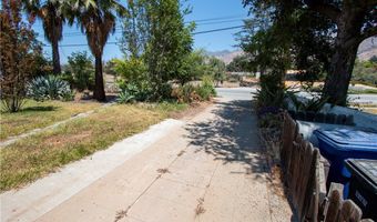 1152 E Mendocino St, Altadena, CA 91001