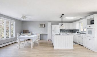 22 JH Dwyer Dr, Middletown, RI 02842