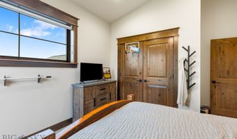 200 Miller Point Pl, Belgrade, MT 59714