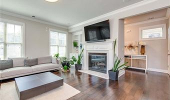 7875 Crownpoint Dr, Alpharetta, GA 30005