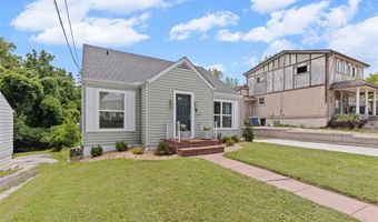 1121 Danforth St, Alton, IL 62002