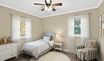 257 Shanklin Rd, Beaufort, SC 29906