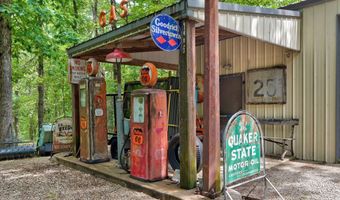 19402 Lawrence 2078, Ash Grove, MO 65604