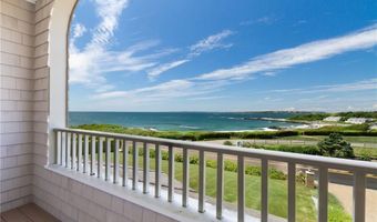 591 Ocean Ave, Newport, RI 02840