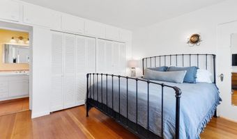 325 Beach Dr, Aptos, CA 95003