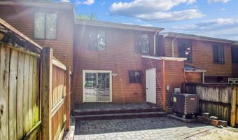1029 COMMANDERS Way N, Annapolis, MD 21409
