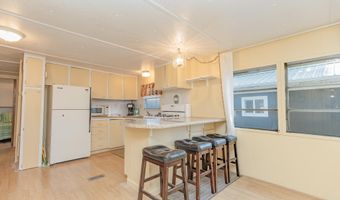 92 Rohr St #5, Arnolds Park, IA 51331