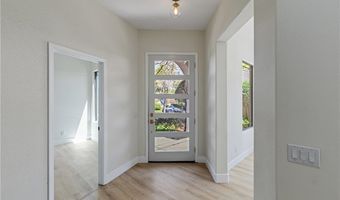 17 Winding Rd, Henderson, NV 89052