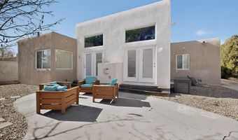 1212 Calle Del Sol NE, Albuquerque, NM 87106