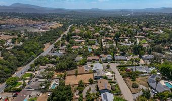 1958 Lejos Dr, Escondido, CA 92025