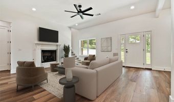 34 Smart Ln, Bella Vista, AR 72715