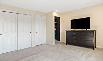 47 Morgan Ave 45, Johnston, RI 02919