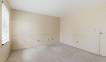 95 Hitching Post Ln, Bedford, NH 03110