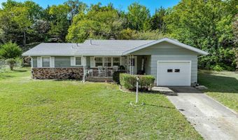 410 Highland Dr, Arkansas City, KS 67005